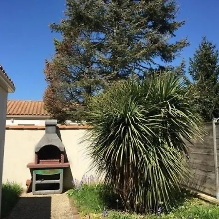 Maison Fouras, 3 Pieces, 6 Personnes - Fr-1-523-2 Ferienhaus